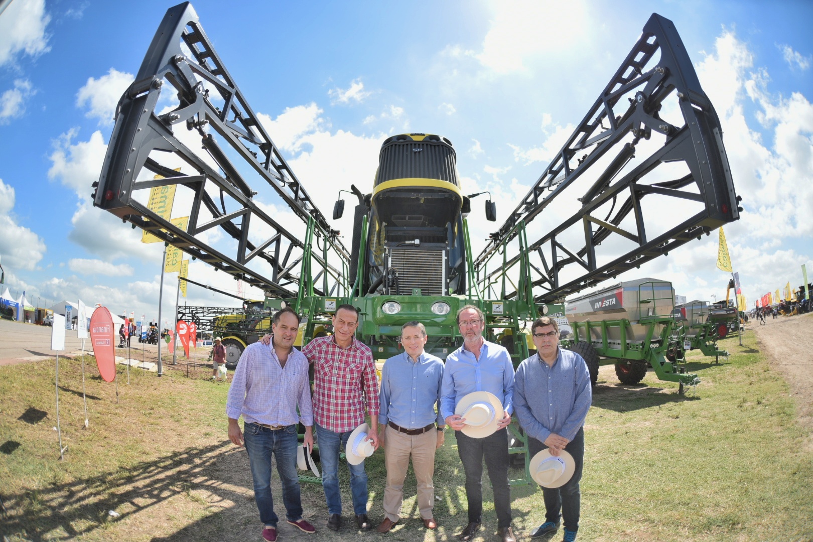 Intendentes peronistas en la expoagro 2019