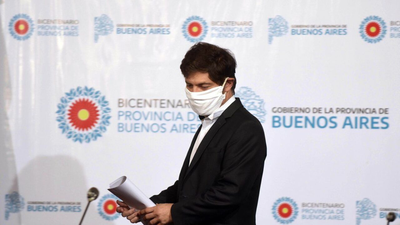 Kicillof se debió aislar en Gobernación porque un colaborador dio positivo  de Covid-19