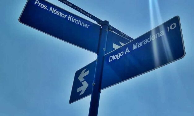 Señales: Las calles Maradona y Kirchner unidas en el hospital Alberto Ballestrini