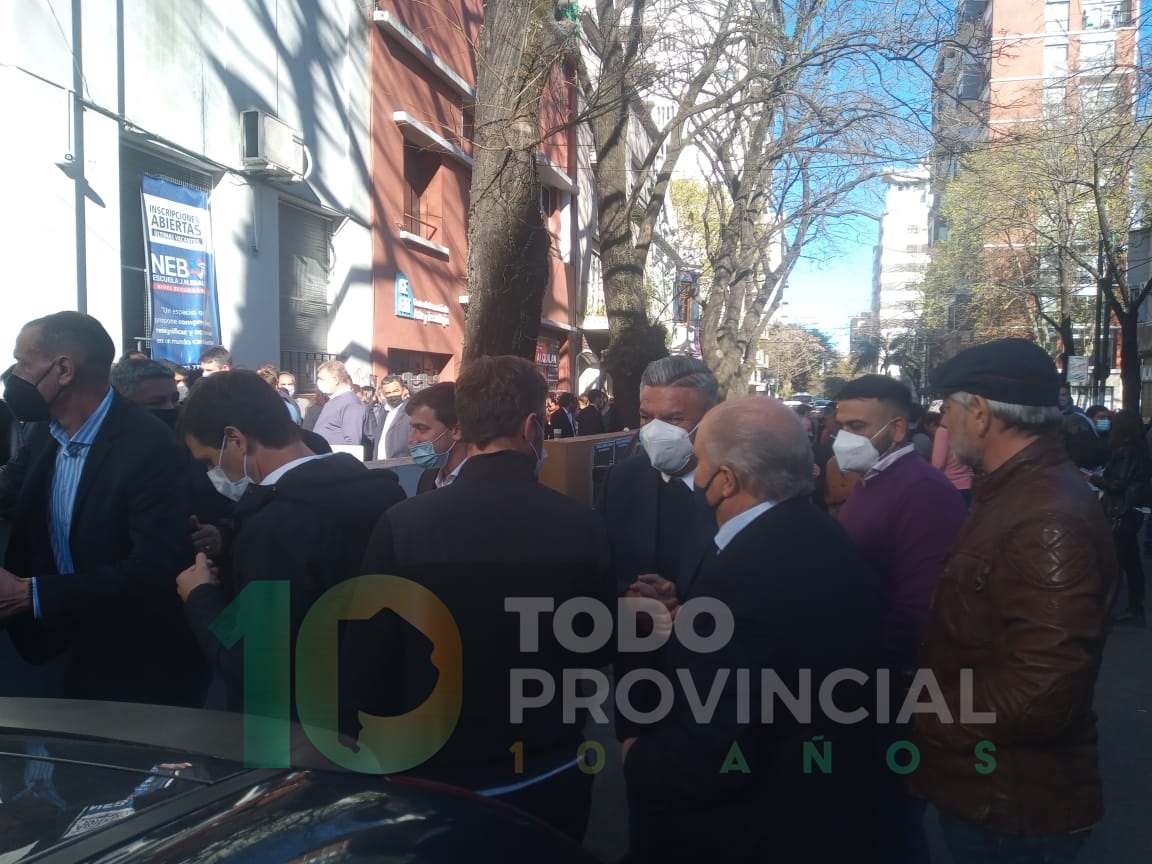 Chiqui Tapia en la asunción de ministros de Kicillof Chiqui Tapia en la asunción de ministros de Kicillof