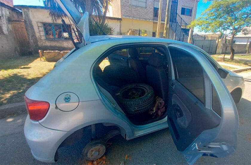 ruedas robadas auto