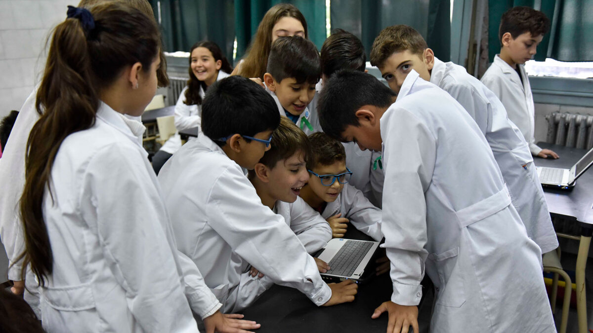 internet escuelas públicas