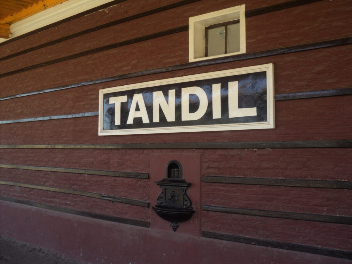 Tren Tandil