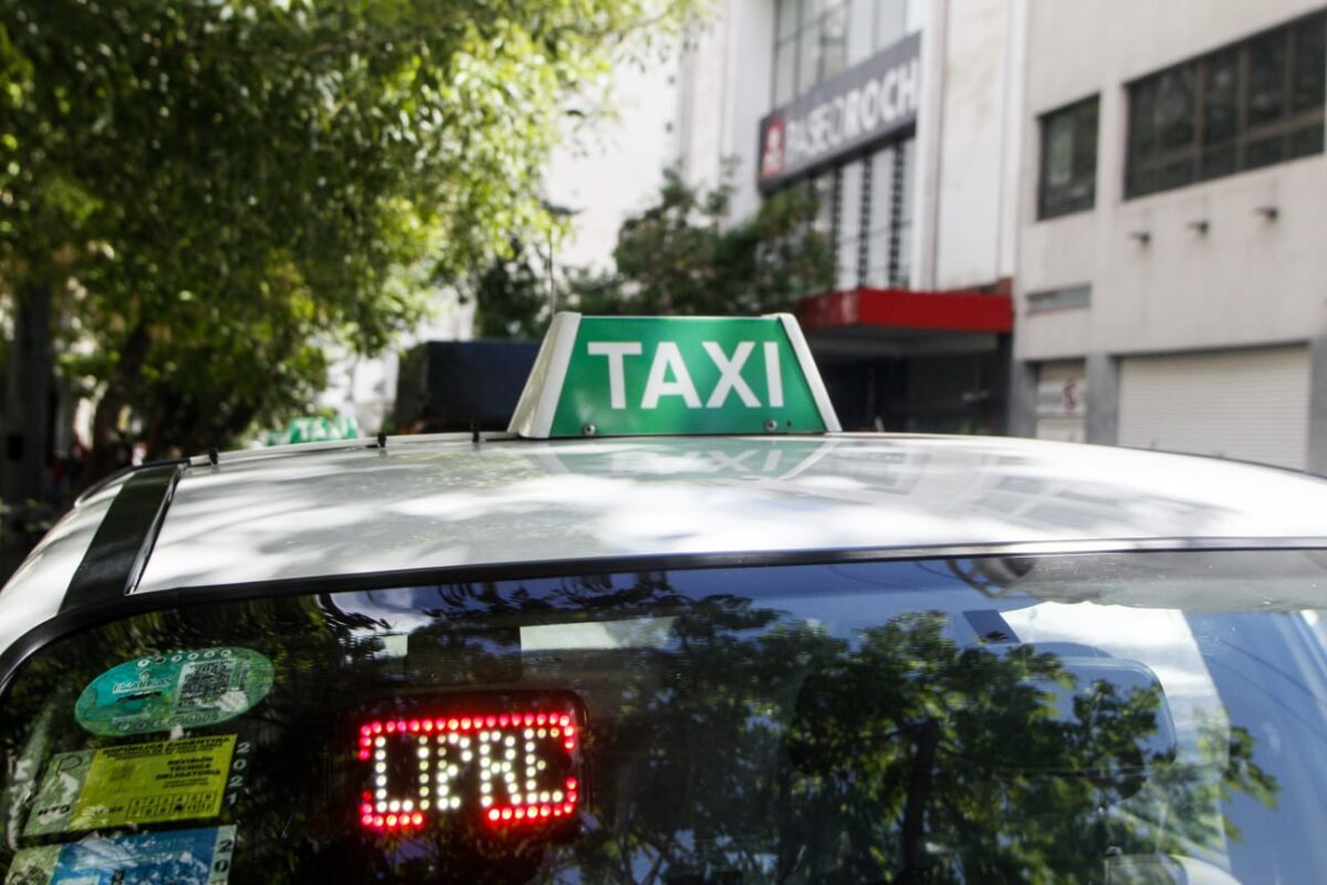 faltan taxis La Plata