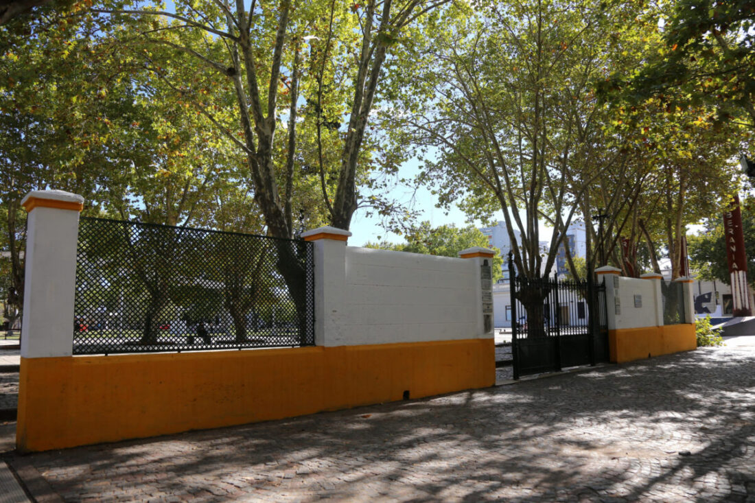 túnel plaza Islas Malvinas