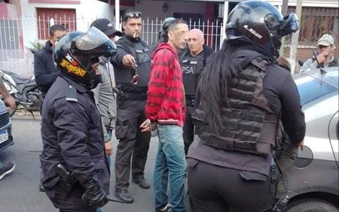 El colmo: detienen a un policía bonaerense, junto a su pareja, acusados de asaltar a dos censistas en Quilmes