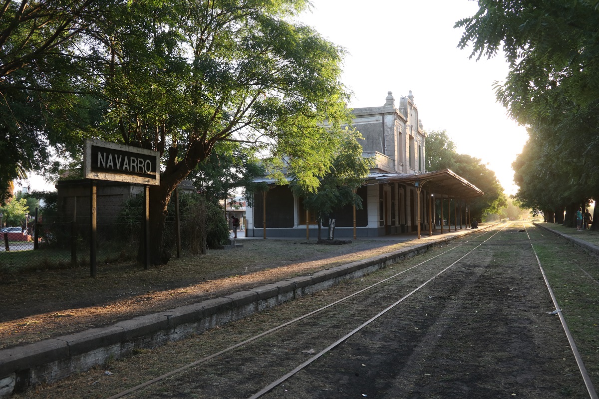 tren a Navarro