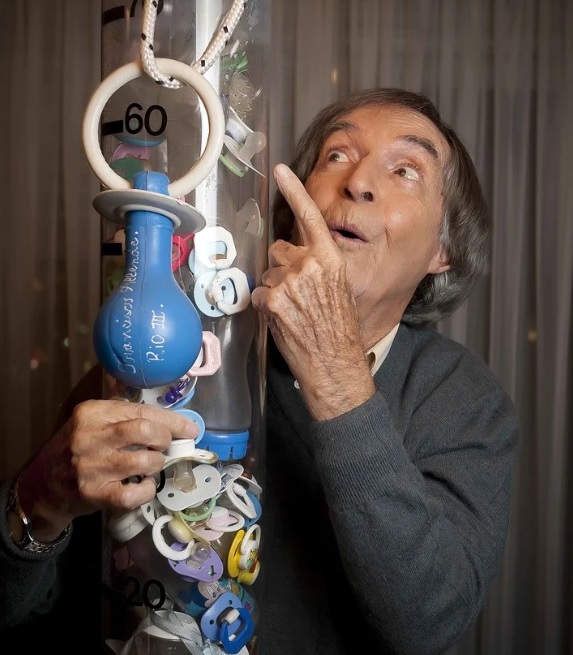 Murió Carlitos Balá, el creador del “Chupetómetro”, a los 97 años