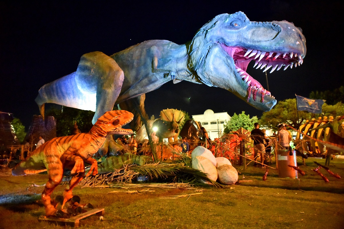 Muñecos de fin de año La Plata