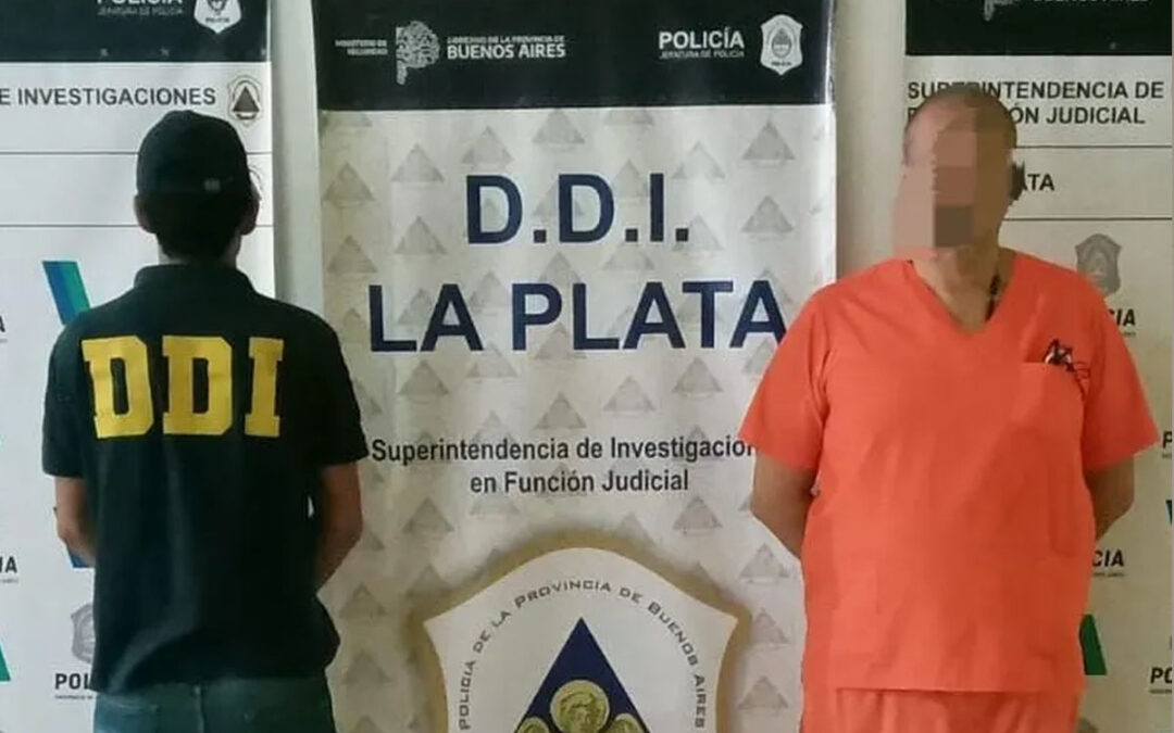 Qué se sabe del médico neonatólogo de La Plata acusado de manosear y abusar de su hijastra de 16 años