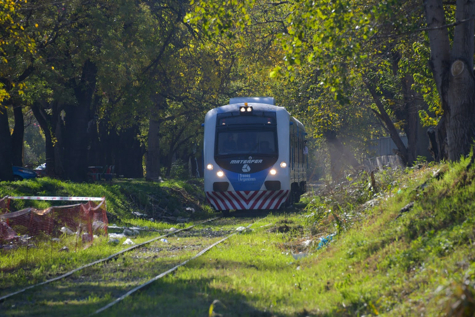 Tren Caseros Haedo
