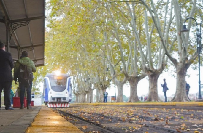Se siguen reactivo ramales: Luego de tres décadas, volvió a funcionar el tren turístico Mercedes-Jofré