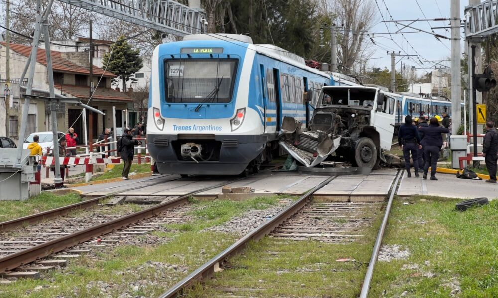 Tren Roca camión
