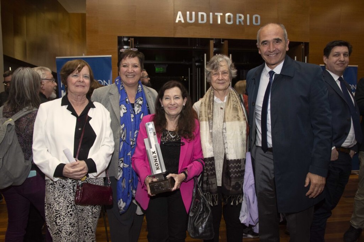 La prestigiosa investigadora de la Universidad Nacional de La Plata (UNLP) Noemi Zaritzky recibió el reconocimiento Konex de Platino
