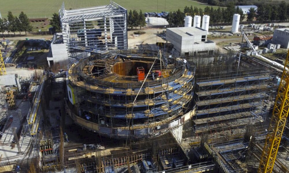 reactor carem