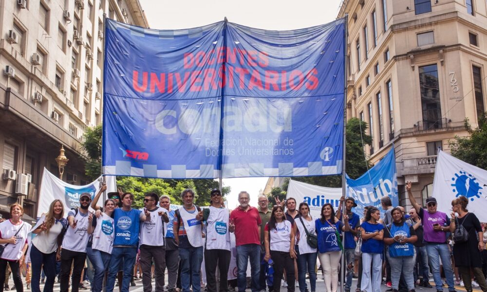 paro docentes universitarios