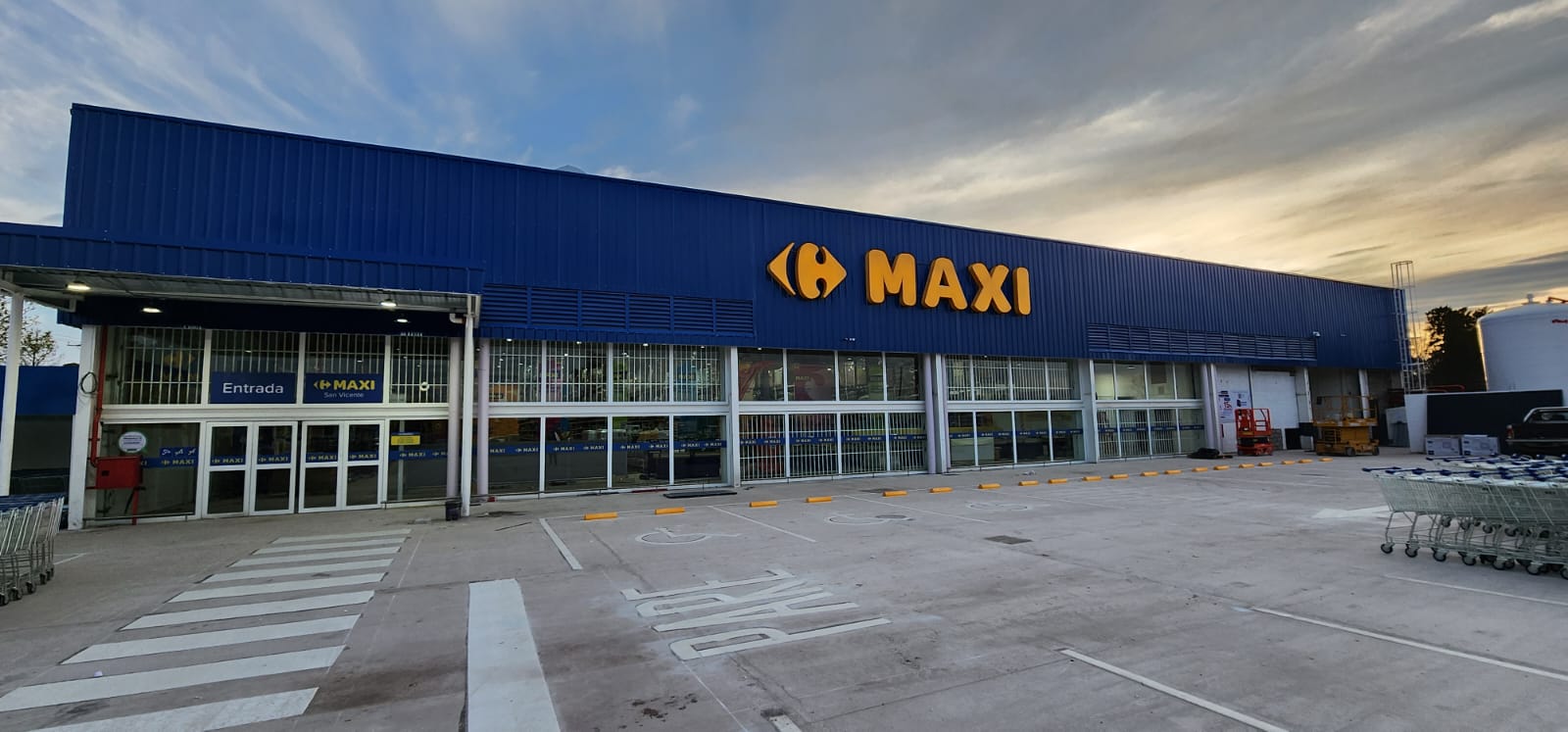 carrefour maxi