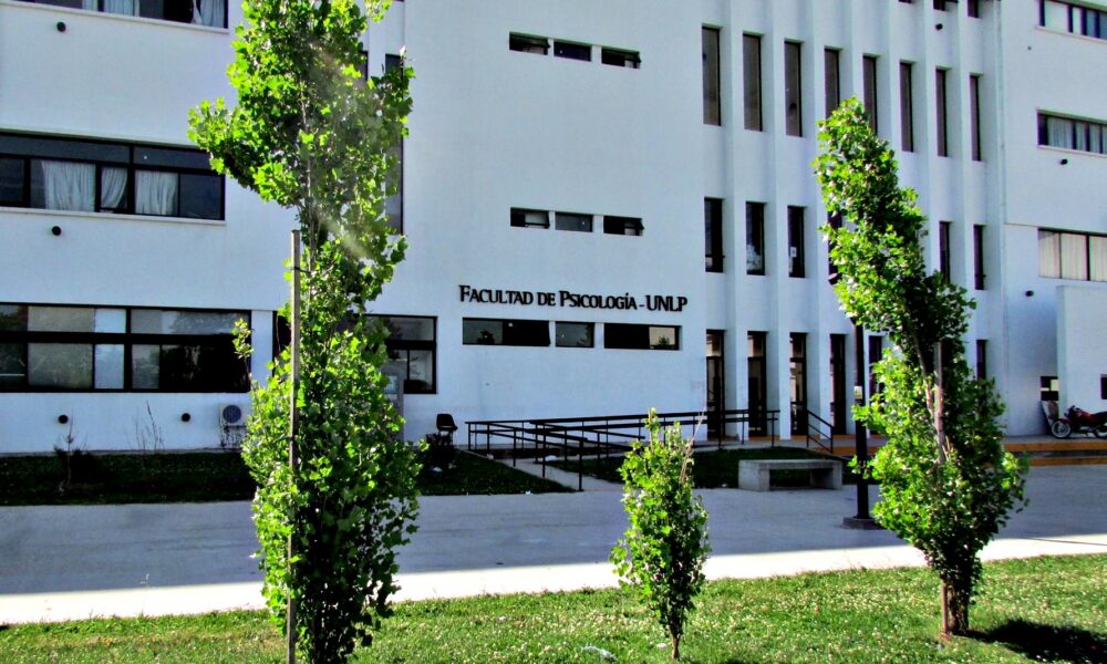 psicología UNLP