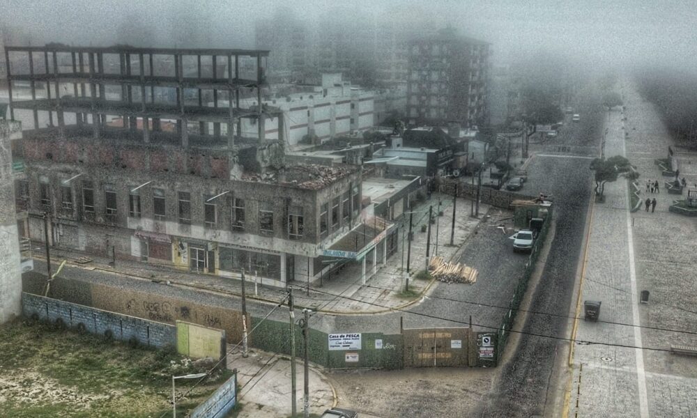 demolición edificio Santa Teresita