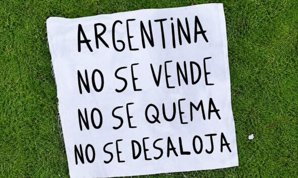 marcha contra ley de tierras